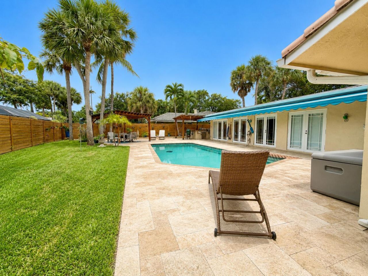 32 SW 14th Avenue, Boca Raton, FL 33486 Photo
