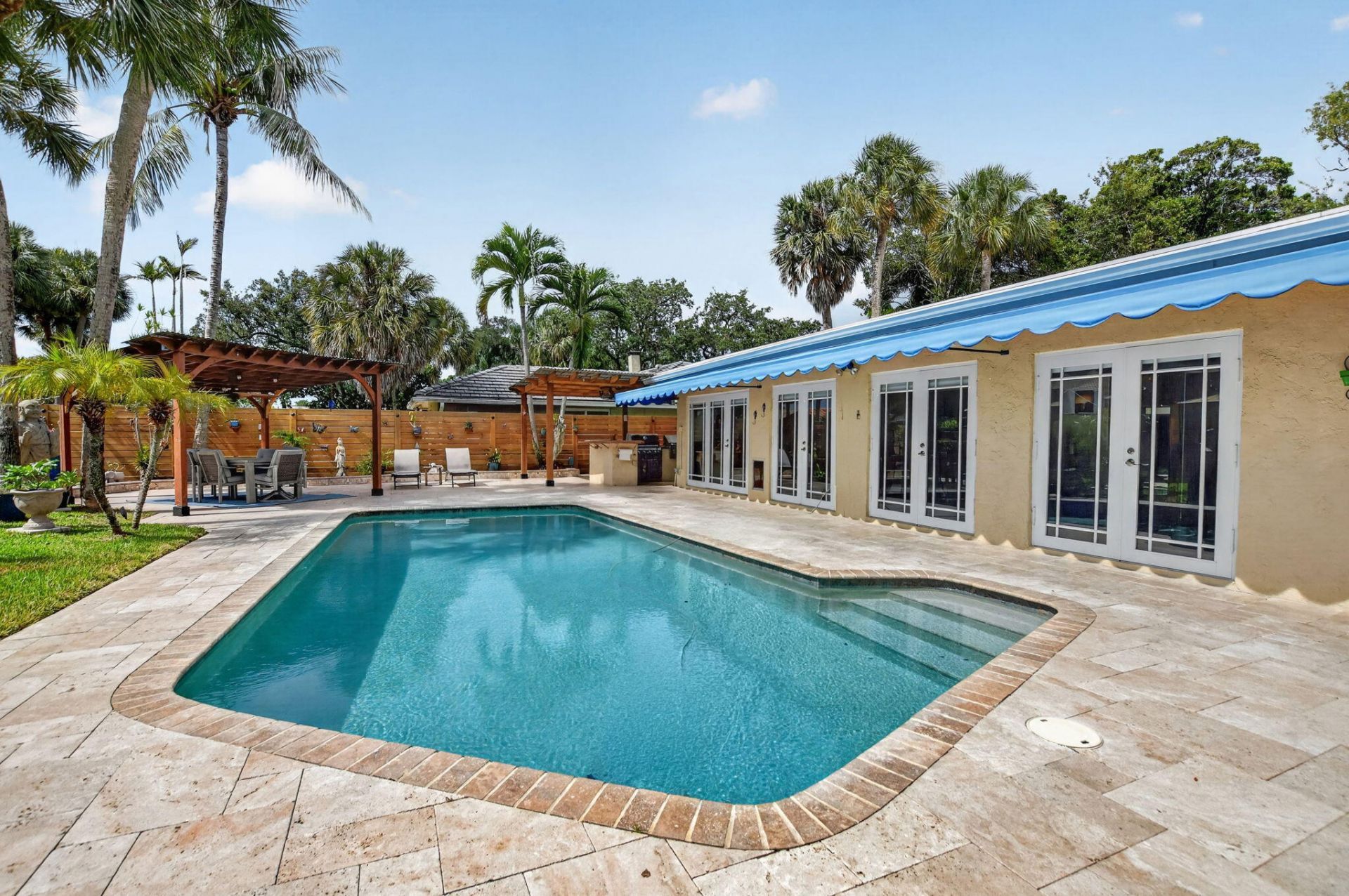 32 SW 14th Avenue, Boca Raton, FL 33486 Photo