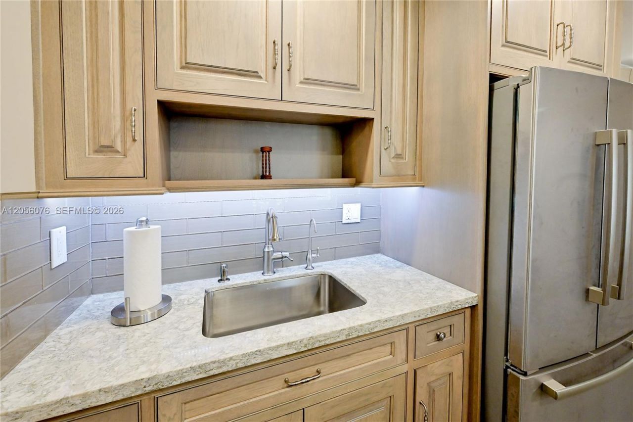 2170 NE 51 Ct , Unit B6, Fort Lauderdale, FL 33308 Photo