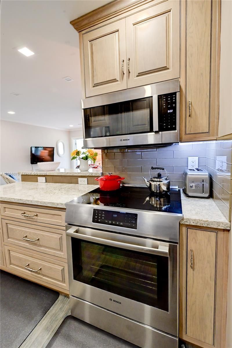 2170 NE 51 Ct , Unit B6, Fort Lauderdale, FL 33308 Photo