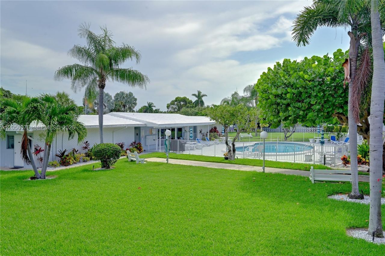 2170 NE 51 Ct , Unit B6, Fort Lauderdale, FL 33308 Photo