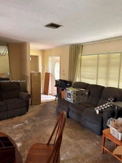 9590 SW 19th St , Miami, FL 33165 Photo