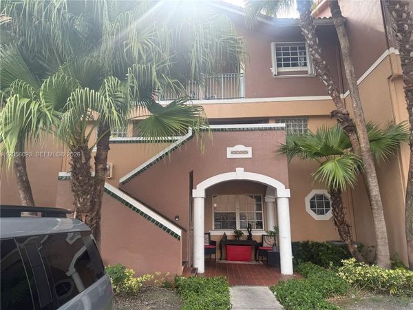 10010 Hammocks Blvd , Unit 203-2, Miami, FL 33196