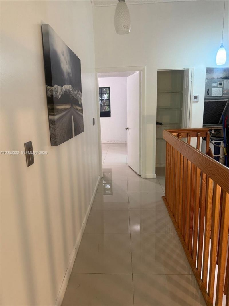 10010 Hammocks Blvd , Unit 203-2, Miami, FL 33196 Photo