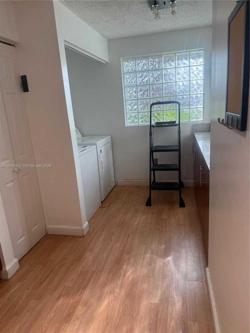 10010 Hammocks Blvd , Unit 203-2, Miami, FL 33196 Photo