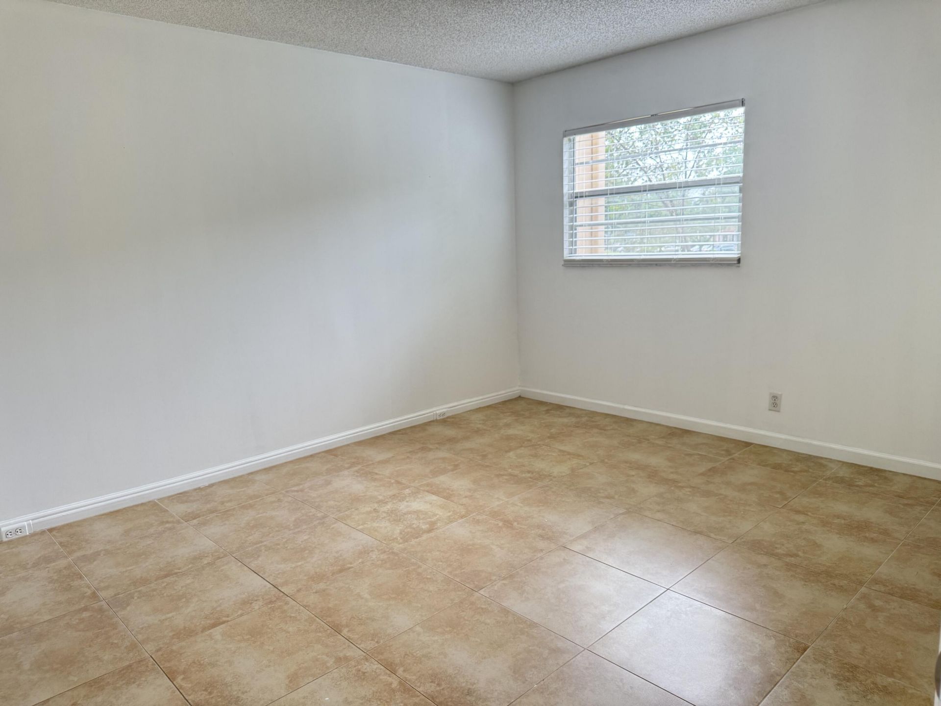 1200 SW 124th Terrace, Unit 209O, Pembroke Pines, FL 33027 Photo