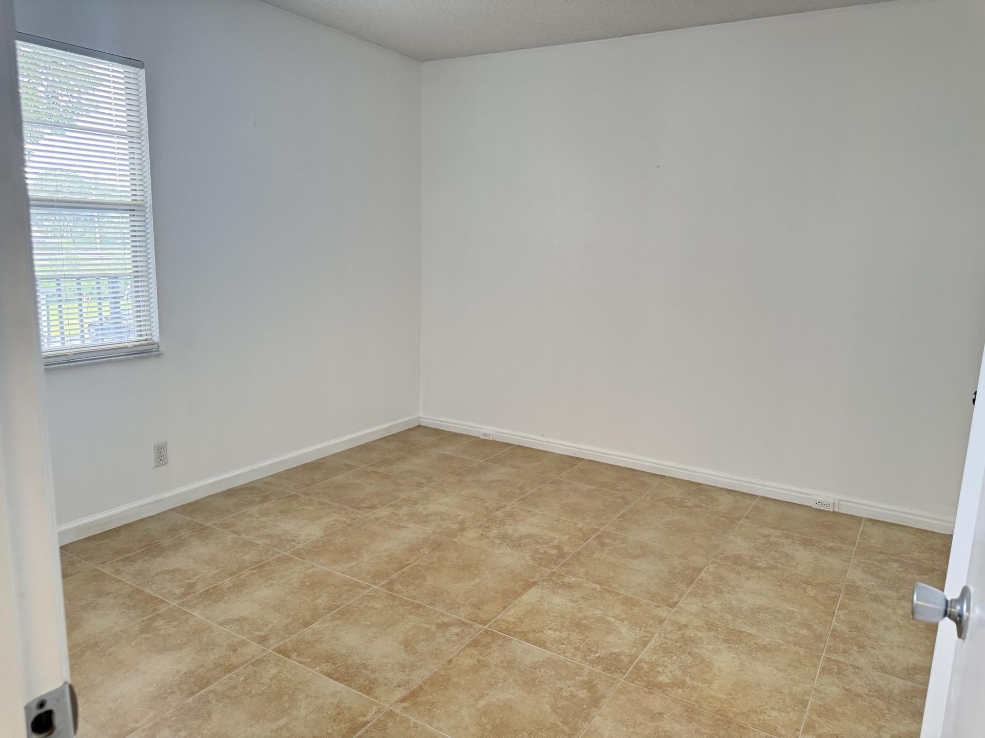 1200 SW 124th Terrace, Unit 209O, Pembroke Pines, FL 33027 Photo