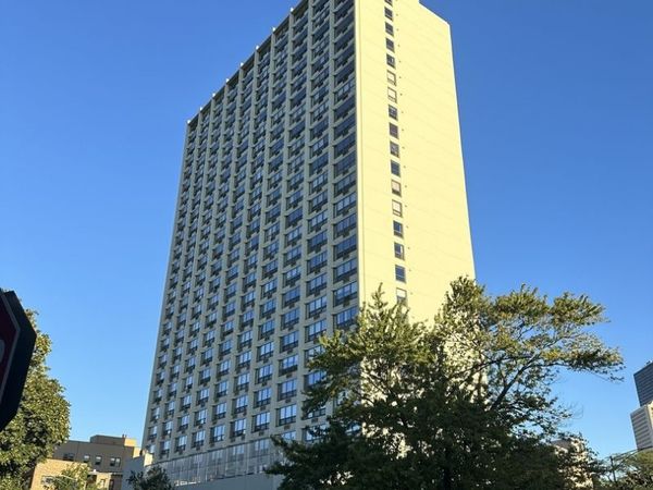 5100 N Marine Drive , Unit 27M, Chicago, IL 60640