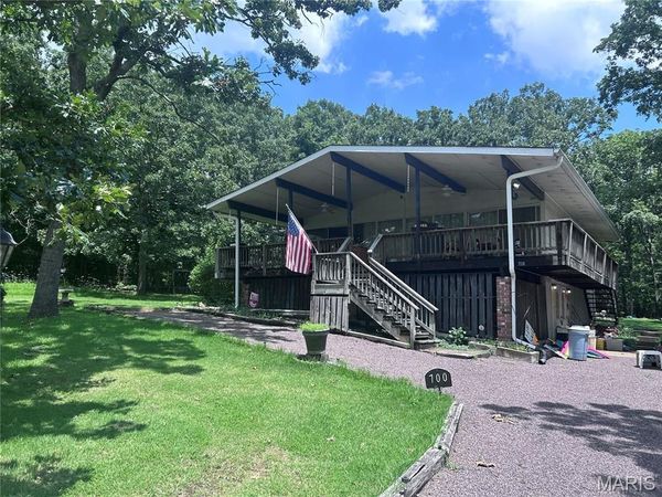 700 Lakeshore Drive, Cuba, MO 65453