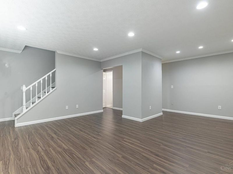 124 Chapel Hill Drive, Fairfield, OH 45014 Photo 2