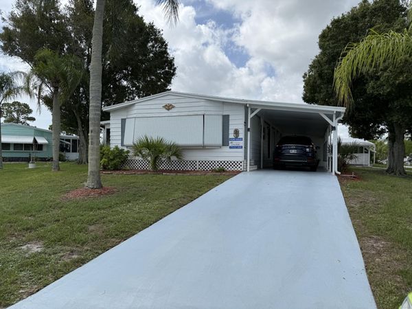 2 Jose Martin, Fort Pierce, FL 34951