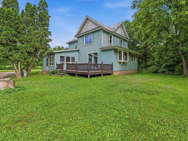 N1137 Wendt Road, Columbus, WI 53925