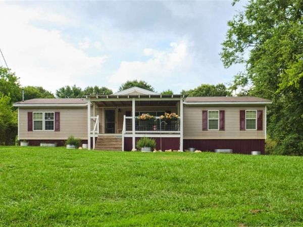 405 NE Brewer Road NE, Kingston, GA 30145