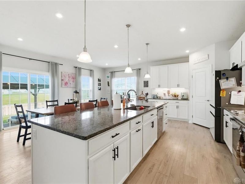 9031 Lakeside Street, Tipp City, OH 45371 Photo 23