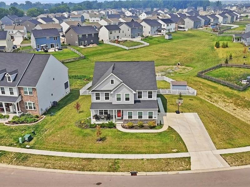 9031 Lakeside Street, Tipp City, OH 45371 Photo 6