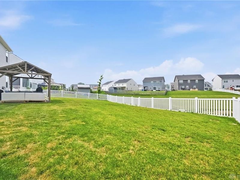 9031 Lakeside Street, Tipp City, OH 45371 Photo 76