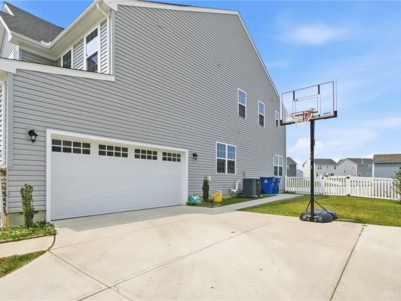 9031 Lakeside Street, Tipp City, OH 45371 Photo 84