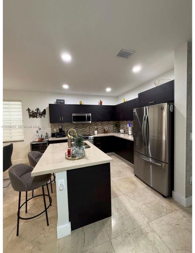 7022 NW 102nd Pl, Doral, FL 33178 Photo