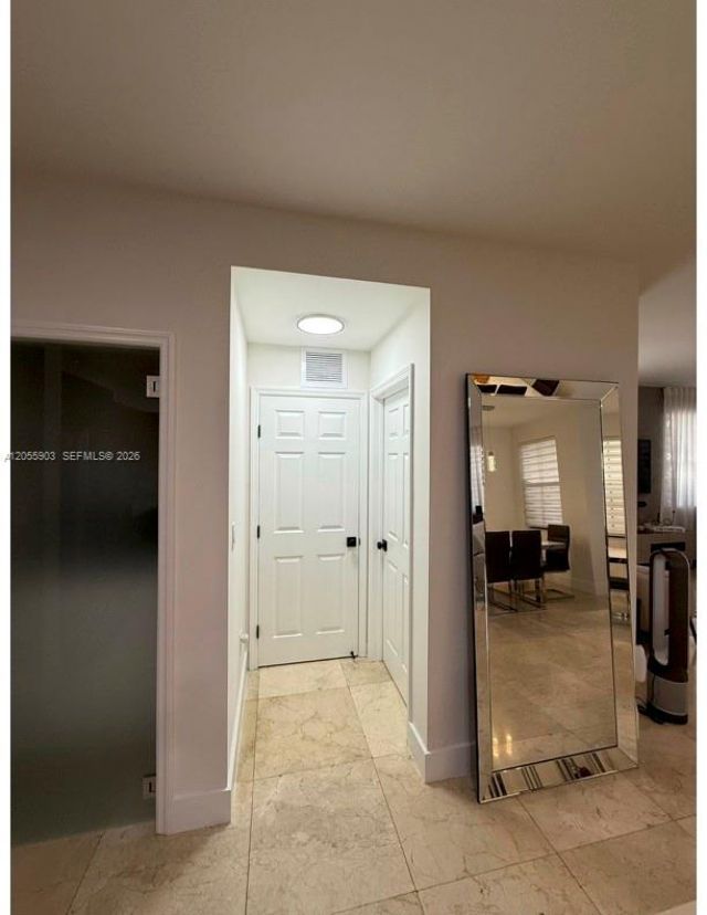7022 NW 102nd Pl, Doral, FL 33178 Photo