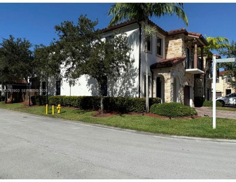 7022 NW 102nd Pl, Doral, FL 33178 Photo