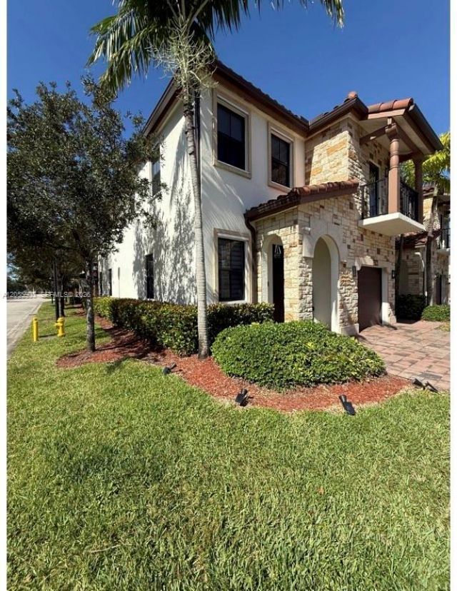 7022 NW 102nd Pl, Doral, FL 33178 Photo