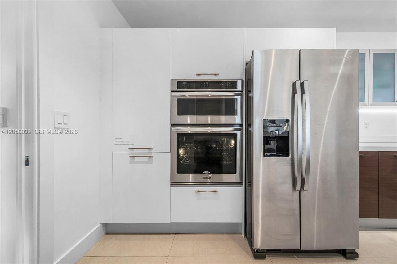 Please Call For Address, Unit 827, Key Biscayne, FL 33149 Photo
