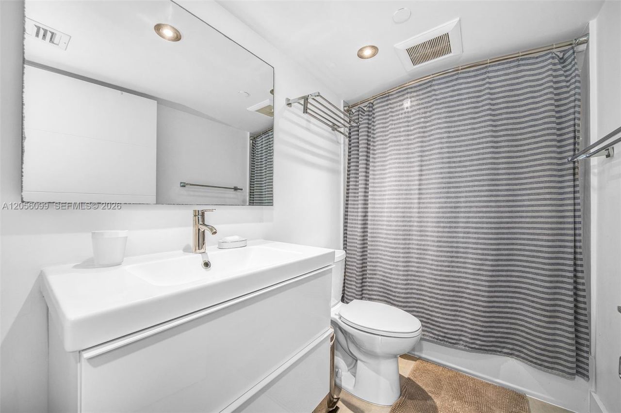 Please Call For Address, Unit 827, Key Biscayne, FL 33149 Photo