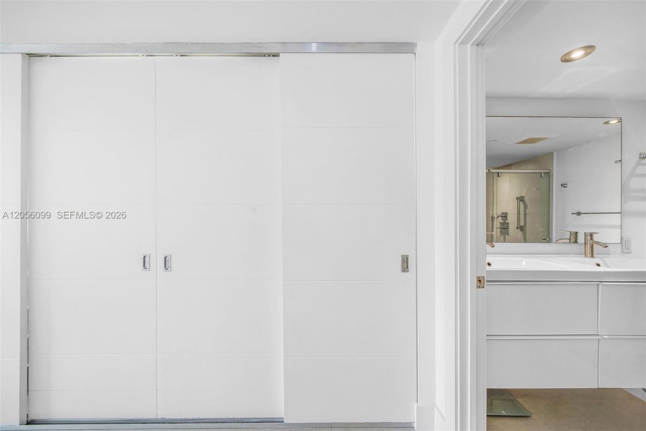 Please Call For Address, Unit 827, Key Biscayne, FL 33149 Photo