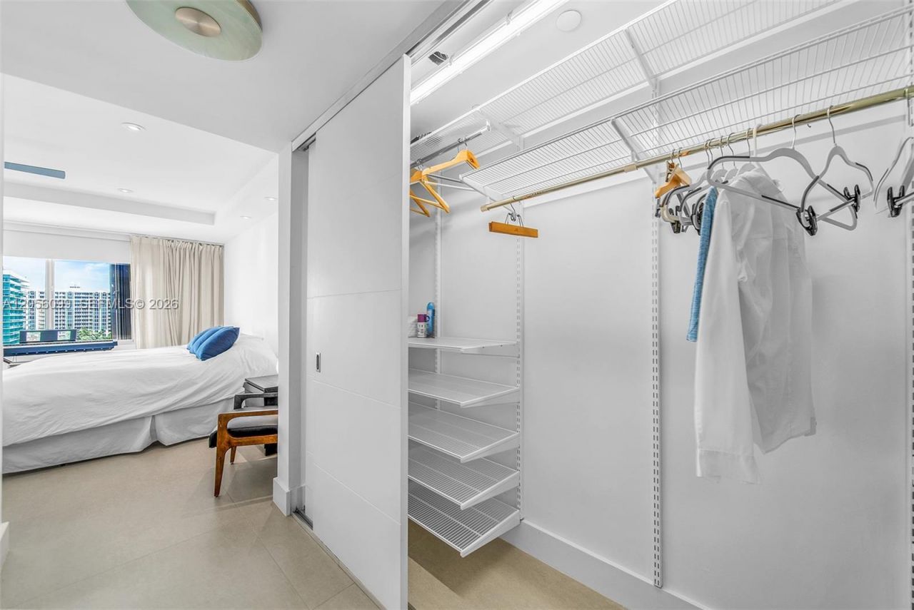 Please Call For Address, Unit 827, Key Biscayne, FL 33149 Photo