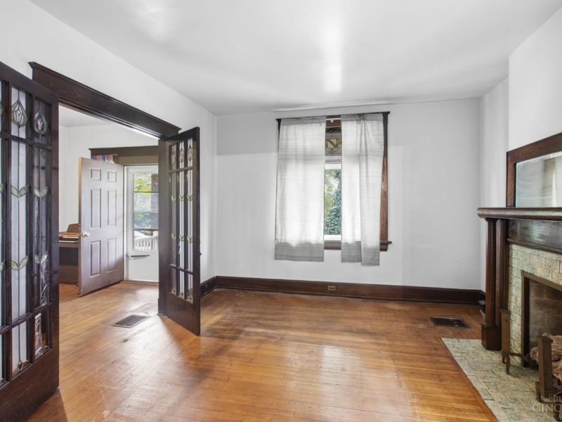 2035 Burnet Avenue, Cincinnati, OH 45219 Photo 5