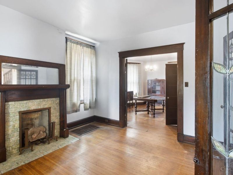2035 Burnet Avenue, Cincinnati, OH 45219 Photo 6