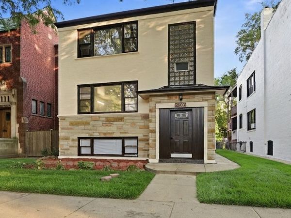 2507 W Coyle Avenue , Chicago, IL 60645