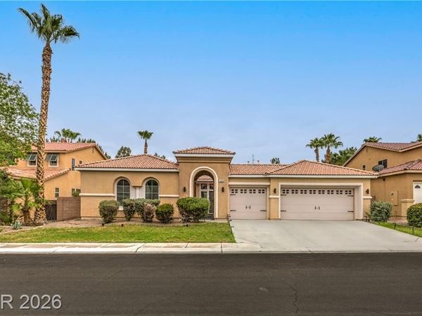 1423 Silent Sunset Avenue , North Las Vegas, NV 89084