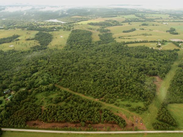 000 Farm Road 2255 , Golden, MO 65658