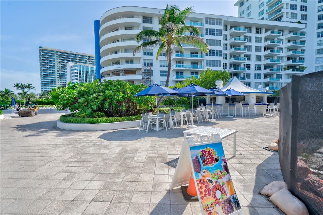 5151 Collins Ave , Unit 1027, Miami Beach, FL 33140 Photo
