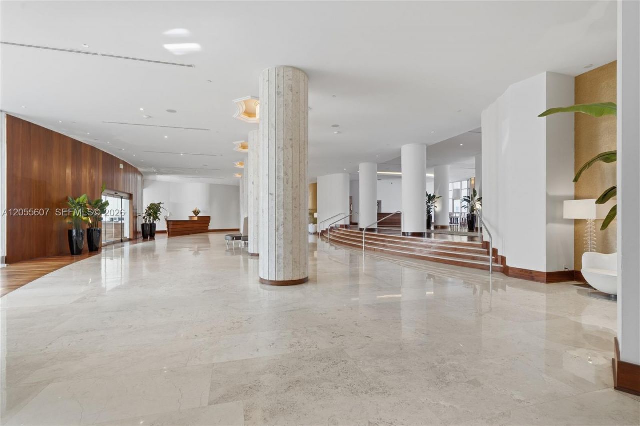 5151 Collins Ave , Unit 1027, Miami Beach, FL 33140 Photo