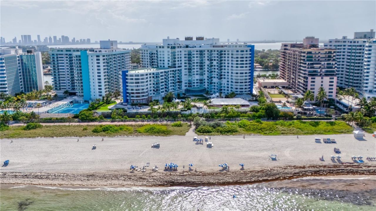 5151 Collins Ave , Unit 1027, Miami Beach, FL 33140 Photo