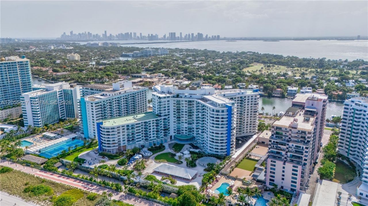 5151 Collins Ave , Unit 1027, Miami Beach, FL 33140 Photo