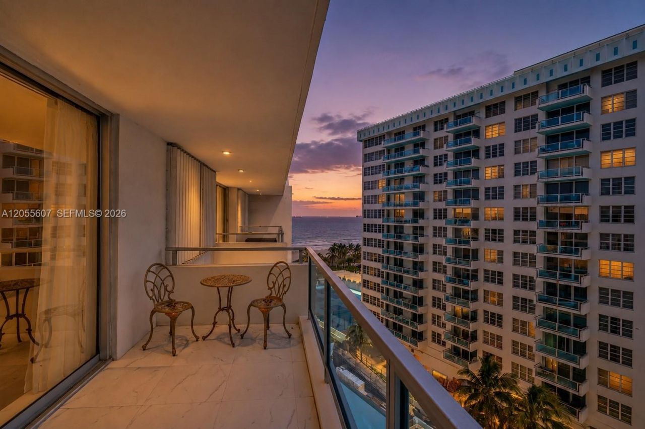 5151 Collins Ave , Unit 1027, Miami Beach, FL 33140 Photo