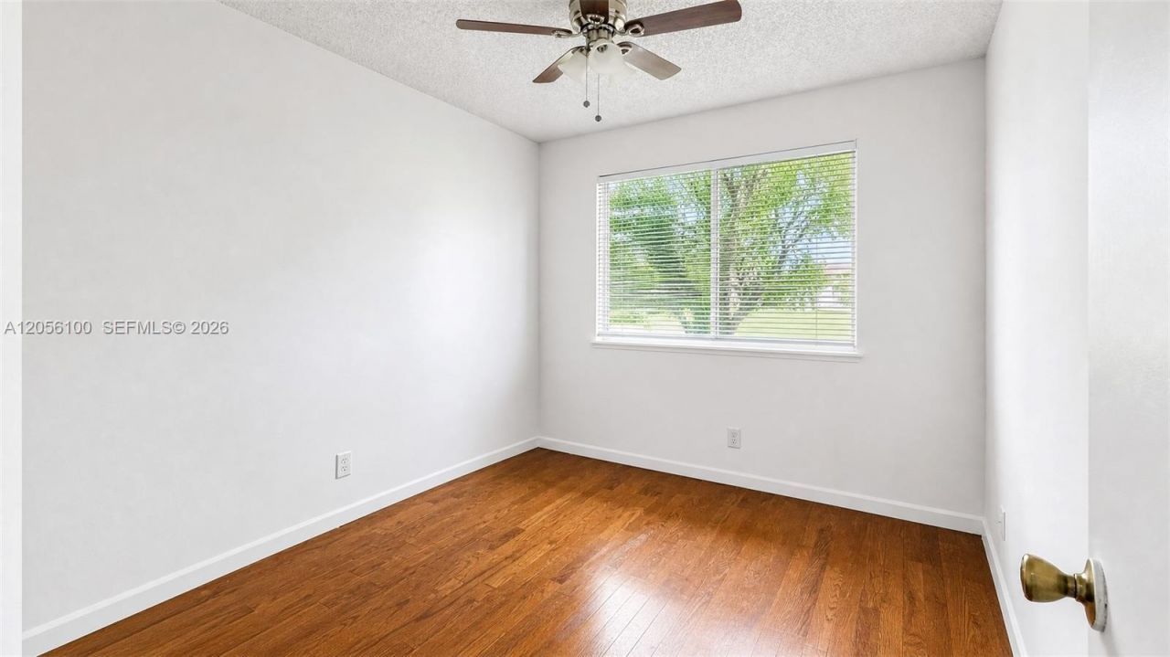 9821 NW 37th St , Unit 7F, Sunrise, FL 33351 Photo