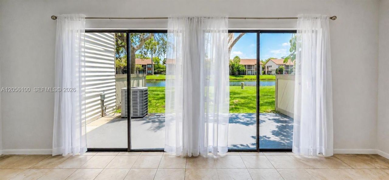 9821 NW 37th St , Unit 7F, Sunrise, FL 33351 Photo