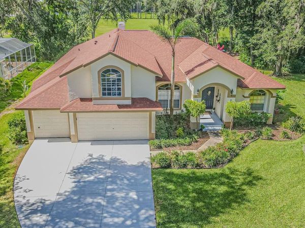 2409 FOX FOREST DRIVE, LUTZ, FL 33549