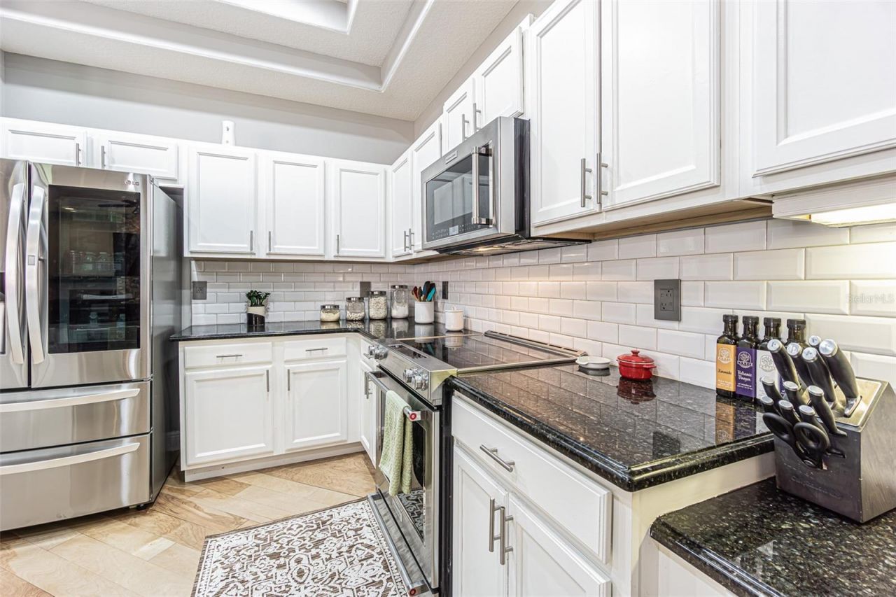 2409 Fox Forest Drive, Lutz, FL 33549 Photo