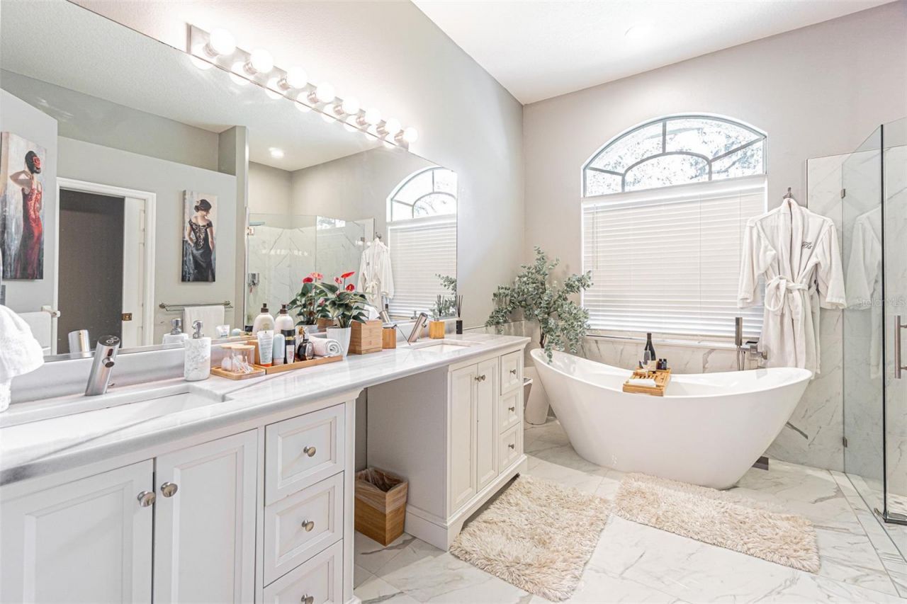 2409 Fox Forest Drive, Lutz, FL 33549 Photo