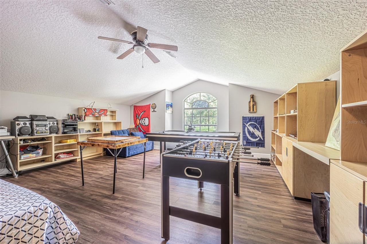 2409 Fox Forest Drive, Lutz, FL 33549 Photo