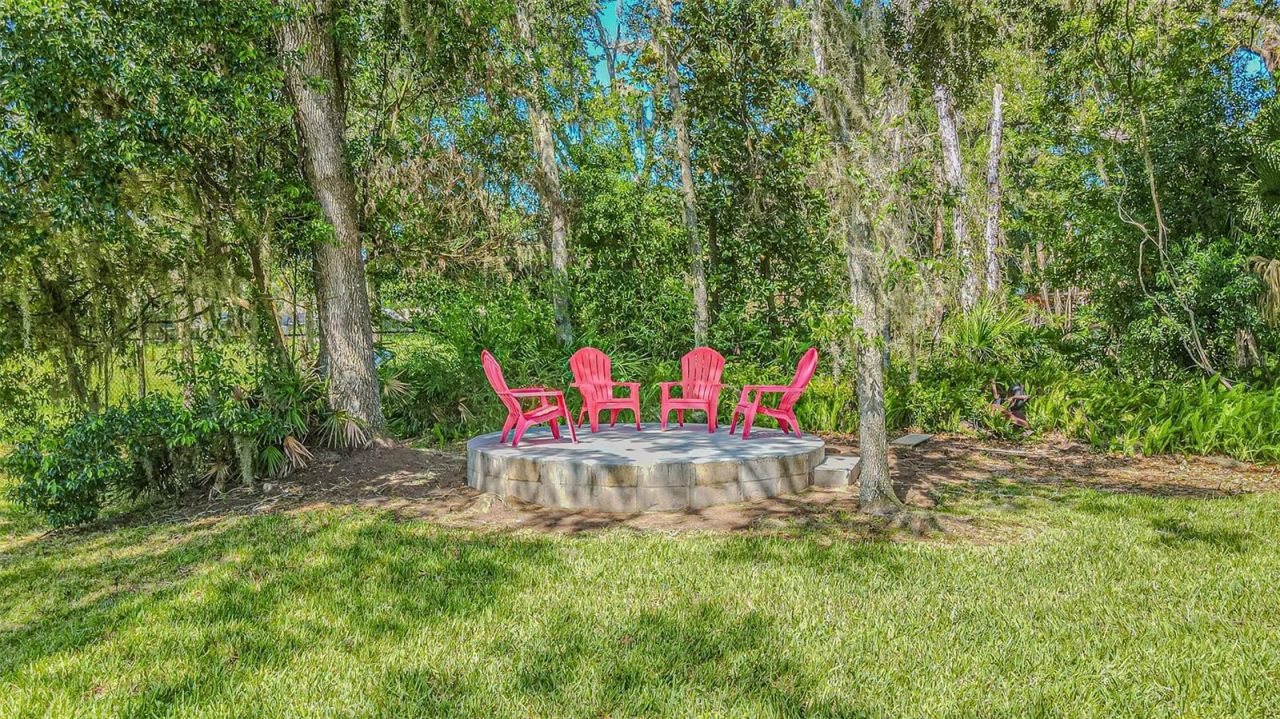 2409 Fox Forest Drive, Lutz, FL 33549 Photo