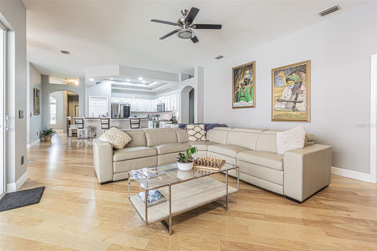 2409 Fox Forest Drive, Lutz, FL 33549 Photo