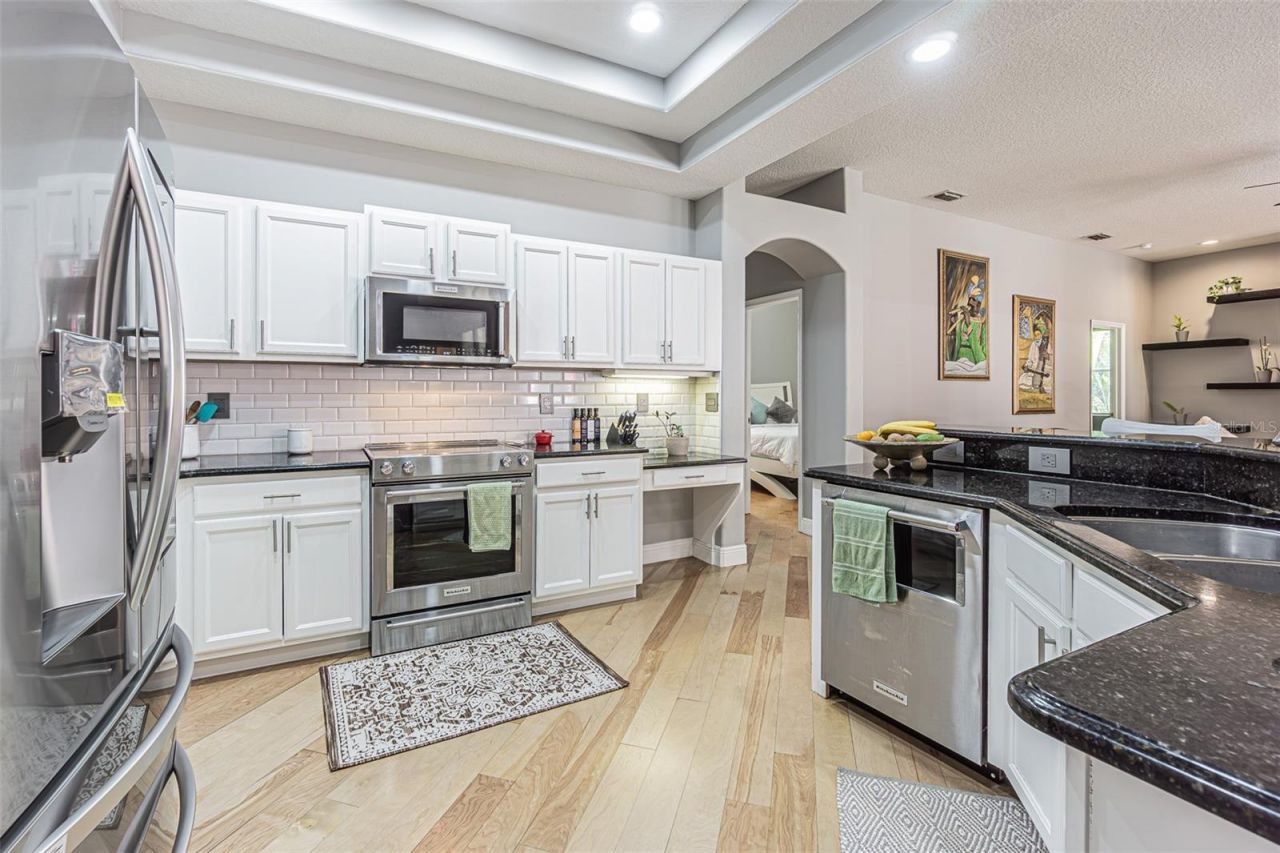 2409 Fox Forest Drive, Lutz, FL 33549 Photo