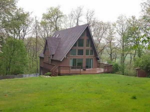 31 TODD DRIVE, LEESPORT, PA 19533