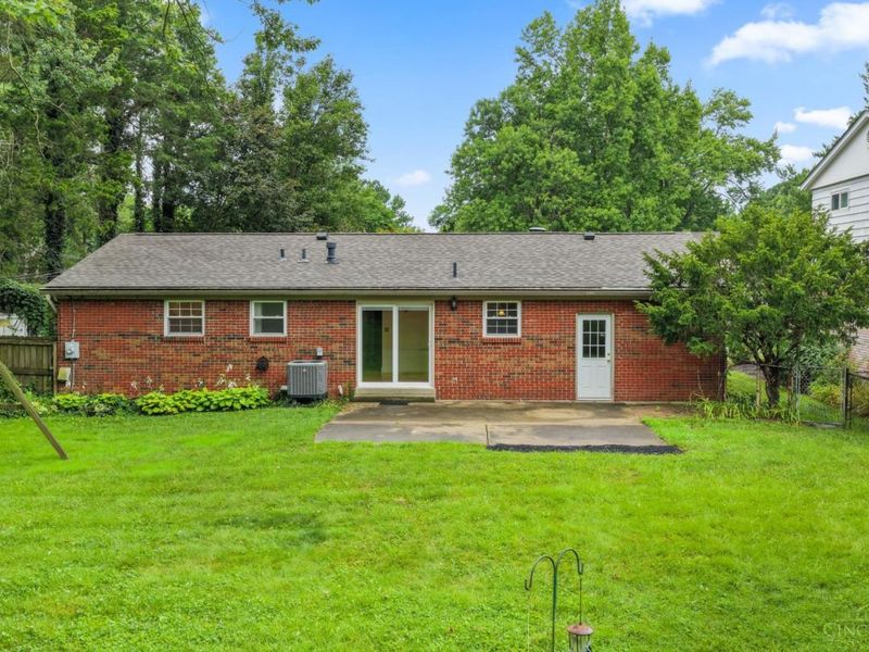 1658 Yellowglen Drive, Anderson Twp, OH 45255 Photo 34